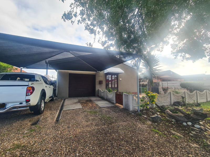 3 Bedroom Property for Sale in Goodwood Central Western Cape